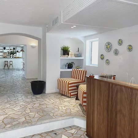 Le Sud Hotel 3*
