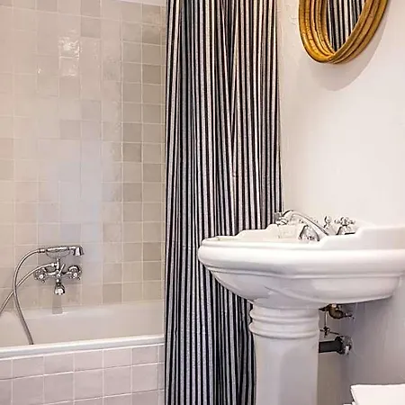 Hotell Le Sud Juan-les-Pins